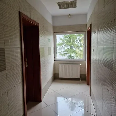 ホステル Wojtek ビトゥフ